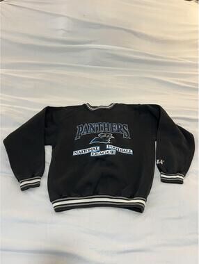 Vintage 90’s Carolina Panthers Logo Athletic Sweatshirt Size Medium 197